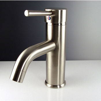 Fresca Sillaro Single Hole Mount Bathroom Vanity Faucet in Brushed Nickel, Dimensions: 1-3/4" W x 6-1/8" D x 7-3/8" H