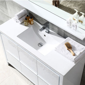 White Product View 3