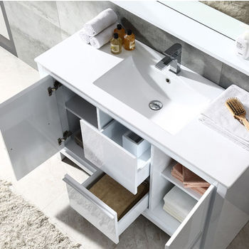 White Product View 4