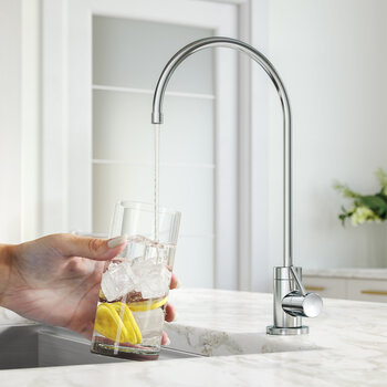 Kraus Purita#8482 2-Stage Under-Sink Filtration System with Single Handle Drinking Water Filter Faucet