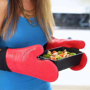 Heat Resistant Silicone Mitts, Installed View