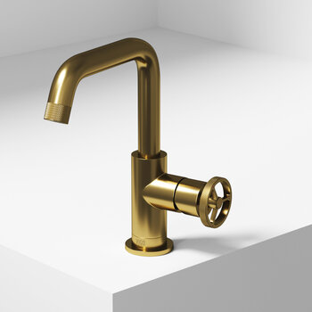 Vigo Cass Oblique Collection Matte Brushed Gold Single Handle Faucet